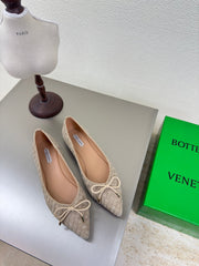 BALLET FLAT IN LIGHT BROWN INTRECCIATO SUEDE WITH BOW