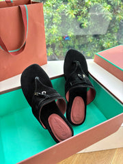 LP THONG SANDALS 25S IN BLACK SUEDE