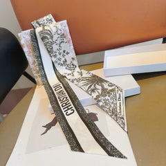 DIOR TWILLY 100 CM IN SILK 714383