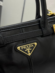 PRADA 25S BONNIE MINI HANDBAG 23 IN BLACK CALFSKIN GOLD HARDWRE