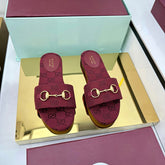 GG SLIDES IN RED WITH GOLD HARDWARE
