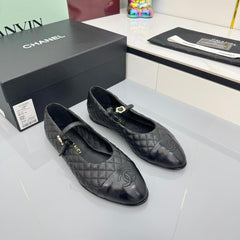 CC MARY JANE FLAT 25S IN BLACK LAMBSKIN EMBOSSED LOGO