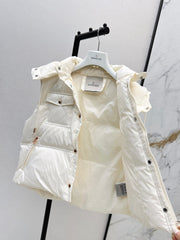 MONCLER 25S JACKET IN WHITE 307425