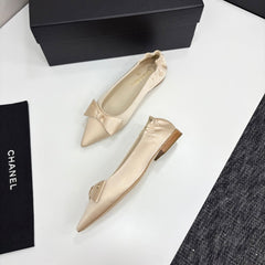 CC BALLET FLATS 25S IN LIGHT BEIGE SATIN WITH BOW