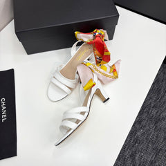 CC HEEL SANDAL 25S IN WHITE LAMBSKIN WITH SILK BOW