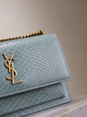 YSL 25S SUNSET MEDIUM 22 IN LIGHT BLUE CROCODILE-EMBOSSED CALFSKIN GOLD HARDWARE