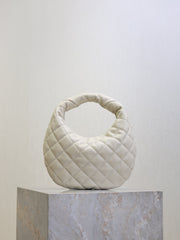 YSL 25S ICARINO 17 IN WHITE QUILTED CALFSKIN GOLD HARDWARE