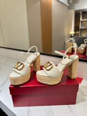 VLTN ESPADRILLE WEDGE SANDALS 25S 115 MM IN WHITE LAMBSKIN WITH GOLD HARDWARE