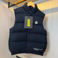 MONCLER 25S DOWN VEST IN BLACK 066