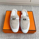 HM 25S CATENA MULE IN BEIGE SHEARLING AND WHITE LAMBSKIN WITH SILVER HARDWARE