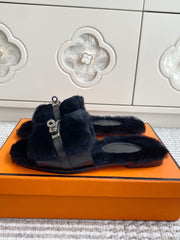 HM 25S GIULIA SANDAL IN BLACK SHEARLING WITH SILVER HARDWARE