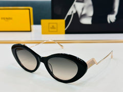 FF DIAMONDS CAT-EYE FRAME SUNGLASSES E3019 IN ACETATE