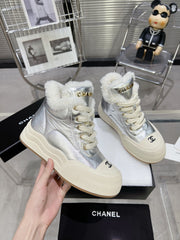 MARTIN BOOTS IN SILVER CALFSKIN AND LAMB FUR LINING