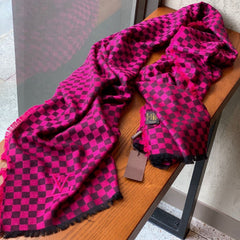 LV SCARF 200 CM IN CASHMERE 697553