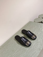 BLACK SHINY LAMBSKIN SQUARE TOE FLAT MULES GOLD BUCKLE