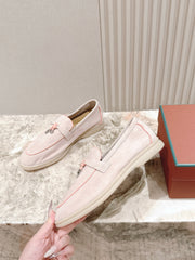 LP LOAFERS 25S IN SOFT BEIGE SUEDE WITH SILVER HARDWARE