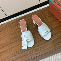 HIGH HEEL IN WHITE LAMBSKIN OSTRICH SKIN