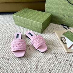 GG SLIDE SANDAL WITH GUCCI SCRIPT PASTEL PINK DENIM