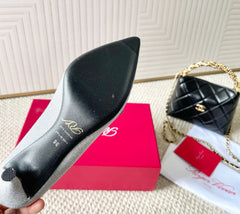 EFFLORESCENCE PUMPS IN SILVER GLITTER FABRIC