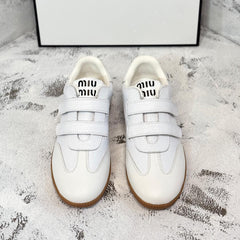 RETRO SNEAKERS WITH RIPTAPE STRAPS IN WHITE LAMBSKIN KNITTED PATTERN