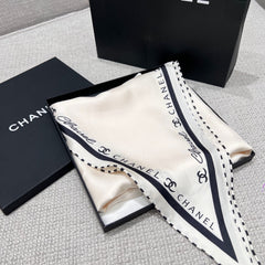 CHANEL 25S SCARF 160 IN SILK 697664