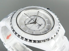 J12 Automatic White Ceramic White Numerals Black White Hands White Dial