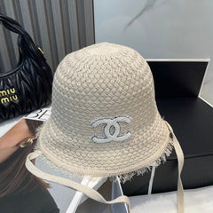 KNITTED BUCKET HAT IVORY 673885