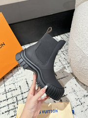 RUBY BOOTS IN BLACK CALFSKIN