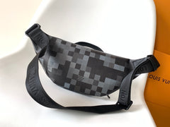 LV 25S ORIGINAL DYNAMIC BUMBAG 30 IN CANVAS DAMOFLAGE BLACK