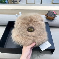 BUCKET HAT IN CAMEL BEIGE FOX FUR 404751