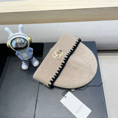 BEANIE HAT IN PEANUT BROWN WOOL 416411