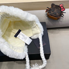 KNITTED BEANIE HAT IN WHITE WOOL WITH JAPANESE CAT EARS 421259