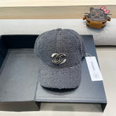 BASEBALL HAT IN MOUSE GRAY LAMB FUR 424254