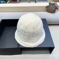 BUCKET HAT WHITE KNITTED FABRIC WITH RABBIT FUR 428092