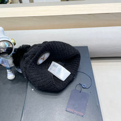 BEANIE HAT IN BLACK WOOL 433486