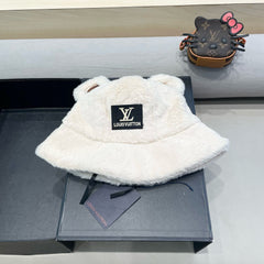 BUCKET HAT IN WHITE WOOL AND LAMB FUR 434940