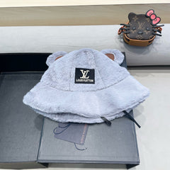 BUCKET HAT IN BEAU BLUE WOOL AND LAMB FUR 434941