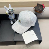 BASEBALL CAP MODEL 650507 IN WHITE TEXTURED SPARKLE FABRIC