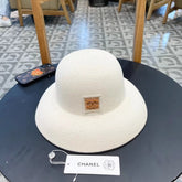 STRAW CLOCHE HAT WHITE 672755