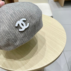 BERET HAT MOUSE GRAY WITH LOGO 672664