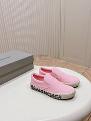 SLIP-ON SNEAKERS GRAFFITI IN PINK CANVAS