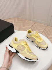 TRAINERS IN LIGHT YELLOW SUEDE AND CALFSKIN