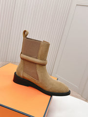 KELLY BUCKLE SHORT BOOTS IN PEANUT BROWN SUEDE