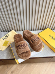 FENDI SLIPPER IN SEPIA BROWN FUR