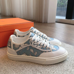 GET SNEAKER WHITE CALFSKIN WITH SKY MOTIFS