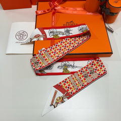 HERMES 25S SCARF 90 IN SILK 854950