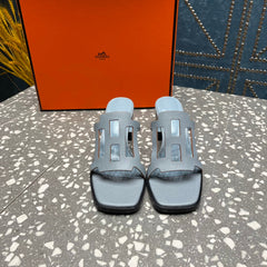 IZZY 50 MM SANDAL IN POWER BLUE SHEEPSKIN