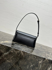 CELINE 25S TRIOMPHE BAG 24 IN BLACK SHINY CALFSKIN