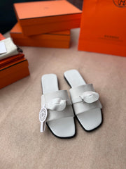 0RAN SANDALS IN WHITE CALFSKIN