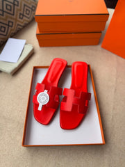0RAN SANDALS IN CHERRY RED CALFSKIN
